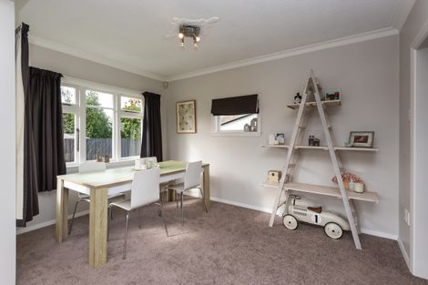 Photo of property in 220 Knowles Street, St Albans, Christchurch, 8052