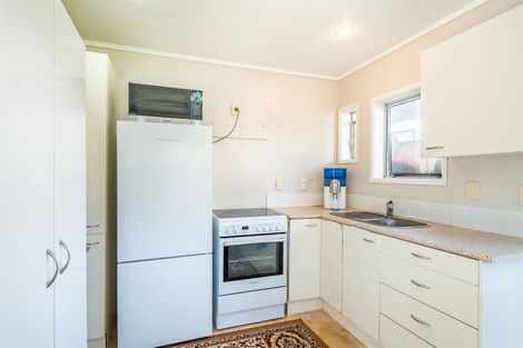 Photo of property in 1/11 Paruru Avenue, Northcote, Auckland, 0627