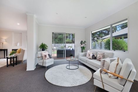 Photo of property in 11 Amoka Crescent, Parklands, Christchurch, 8083