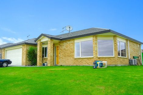 Photo of property in 25 Isabella Drive, Pukekohe, 2120
