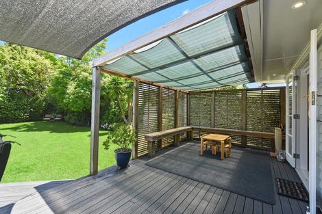 Photo of property in 5 Vectis Road, Hillcrest, Hamilton, 3216