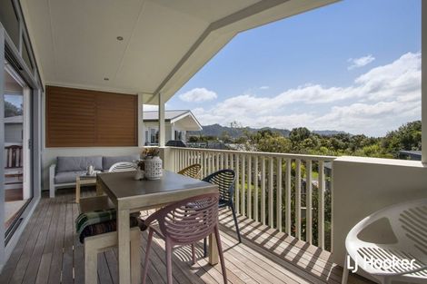 Photo of property in 28 Reo Crescent, Waihi Beach, 3611