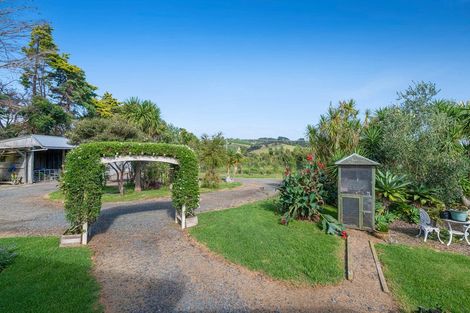 Photo of property in 2832 Kaipara Coast Highway, Glorit, Warkworth, 0984