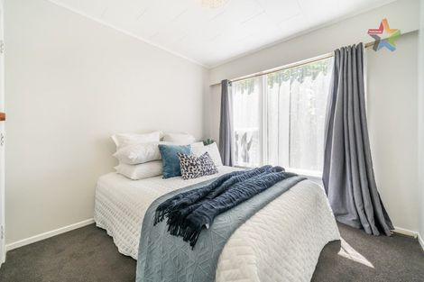 Photo of property in 7 Zeala Grove, Stokes Valley, Lower Hutt, 5019