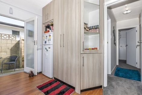 Photo of property in 2/282 Aberdeen Road, Gisborne, 4010