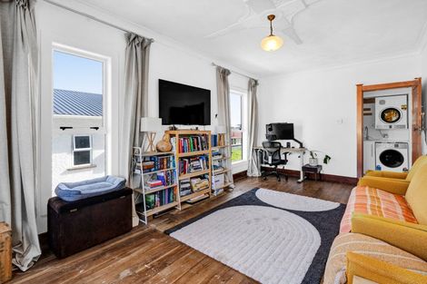 Photo of property in 452 Saint Aubyn Street, Moturoa, New Plymouth, 4310