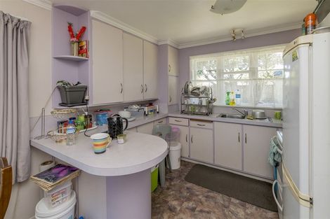Photo of property in 2 William Street, Levin, 5510