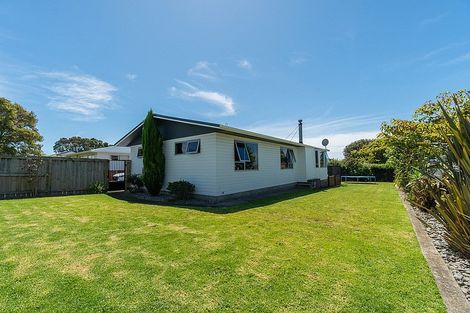 Photo of property in 20 Glamis Avenue, Bell Block, New Plymouth, 4312