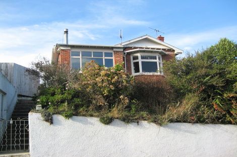 Photo of property in 2 Oakland Street, Andersons Bay, Dunedin, 9013