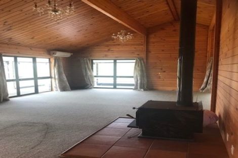 Photo of property in 25 Hull Road, Waitoki, Kaukapakapa, 0871