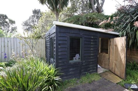 Photo of property in 20 Parris Street, Moturoa, New Plymouth, 4310