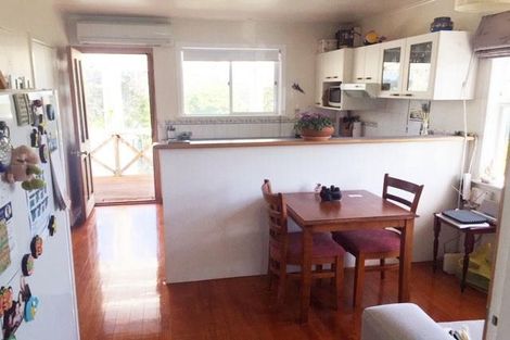 Photo of property in 158 Edmonton Road, Te Atatu South, Auckland, 0610