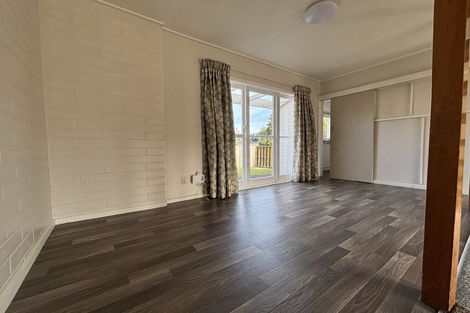 Photo of property in 41 Hamilton Drive, Waiuku, 2123