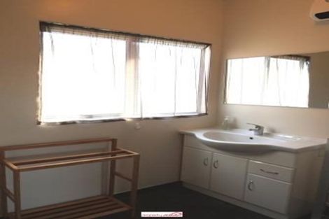 Photo of property in 19d London Street, Dunedin Central, Dunedin, 9016