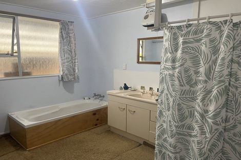 Photo of property in 156 Brougham Street, Westport, 7825