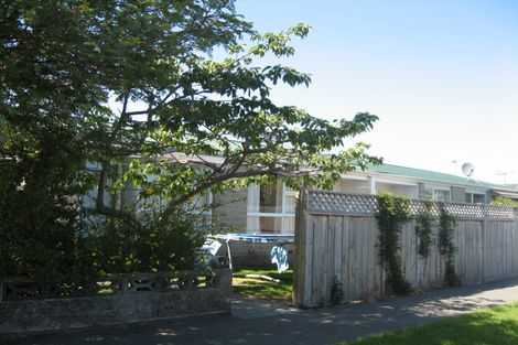 Photo of property in 2/1 Westmorland Place, Bishopdale, Christchurch, 8053
