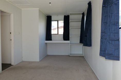 Photo of property in 13 Redwood Close, Paraparaumu, 5032