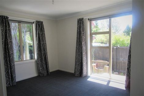 Photo of property in 257 Riccarton Road, Upper Riccarton, Christchurch, 8041