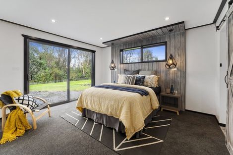 Photo of property in 112 Kawiu Road, Levin, 5510