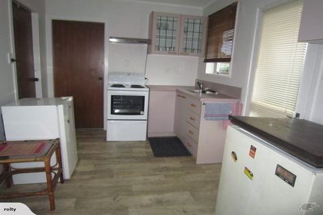 Photo of property in 1/70 Hawke Street, New Brighton, Christchurch, 8083