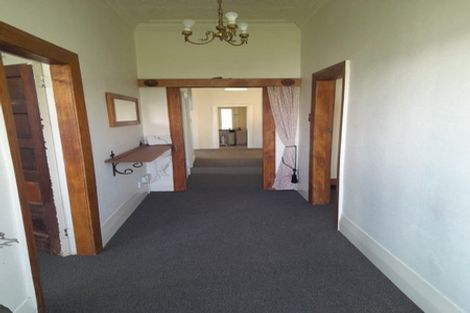 Photo of property in 9 Elm Row, Dunedin Central, Dunedin, 9016
