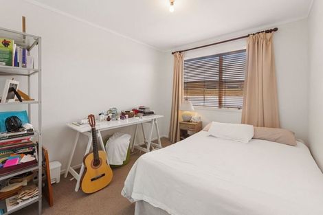 Photo of property in 2/7 Allen Street, Mangere East, Auckland, 2024