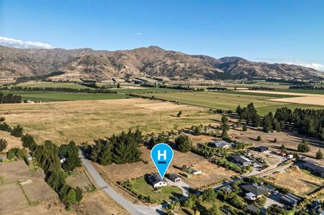Photo of property in 17 Lichen Lane, Lake Hawea, Wanaka, 9382