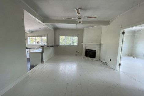 Photo of property in 20 Middle Road, Havelock North, 4130