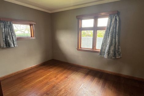 Photo of property in 76 Pitama Road, Awapuni, Palmerston North, 4412