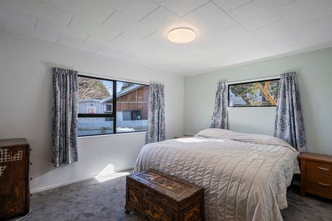 Photo of property in 6 Kawiu Road, Levin, 5510