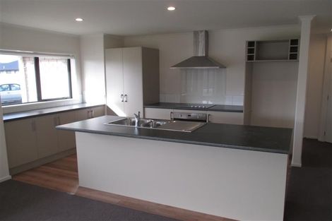 Photo of property in 50 Lewis Crescent, Rolleston, 7614