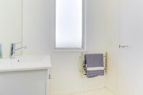 Photo of property in 22 Tanners Road, Mangere Bridge, Auckland, 2022