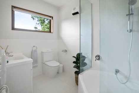 Photo of property in 8a Quest Terrace, Mount Roskill, Auckland, 1041