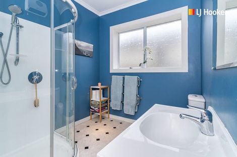 Photo of property in 10 Hargest Crescent, Saint Kilda, Dunedin, 9012