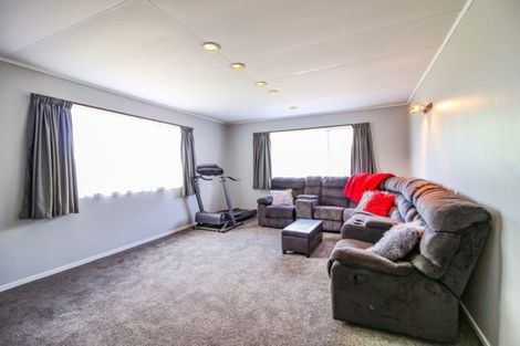 Photo of property in 30 Aiken Road, Saint Johns Hill, Whanganui, 4501