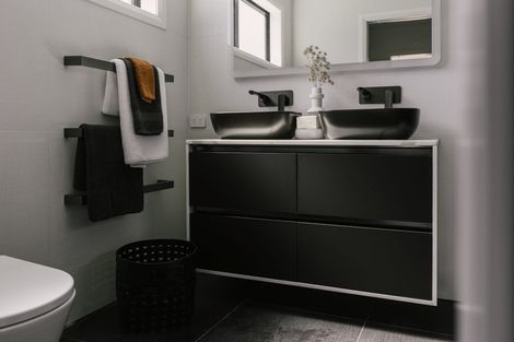 Photo of property in 20 Ashgrove Lane, Ashhurst, 4470