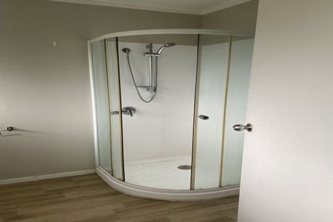 Photo of property in 2/12 Oakley Avenue, Claudelands, Hamilton, 3214