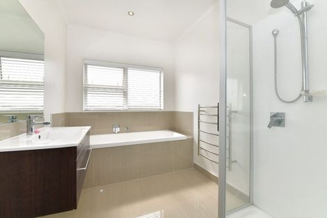 Photo of property in 31 Discovery Drive, Gulf Harbour, Whangaparaoa, 0930