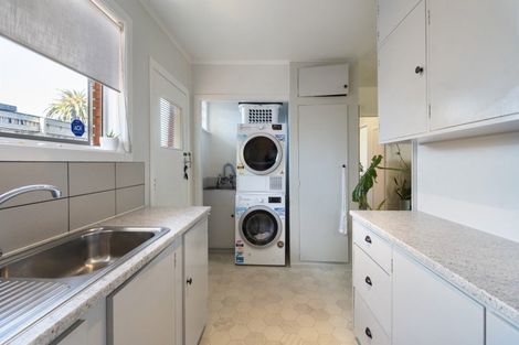 Photo of property in 112b Roy Street, Palmerston North, 4410