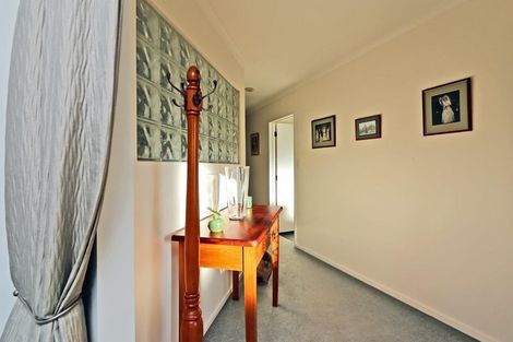 Photo of property in 18/212 Grove Road, Mayfair, Hastings, 4122