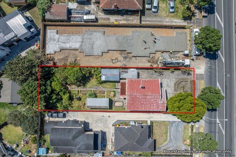 Photo of property in 731 Massey Road, Mangere, Auckland, 2022