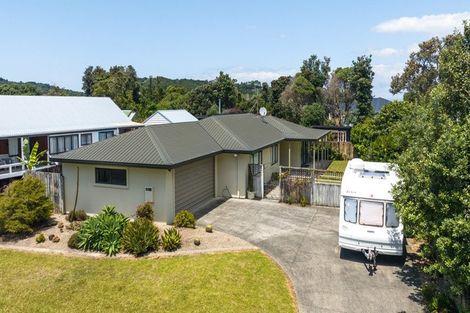 Photo of property in 6 Papaunahi Road, Bowentown, Waihi Beach, 3177