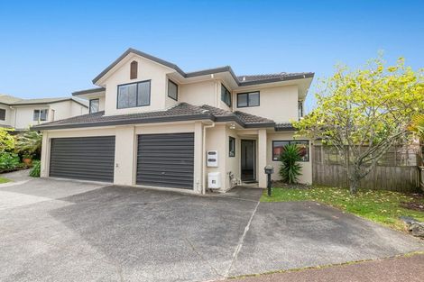 Photo of property in 19 Calypso Way, Unsworth Heights, Auckland, 0632