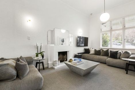 Photo of property in 33 Sentinel Road, Herne Bay, Auckland, 1011