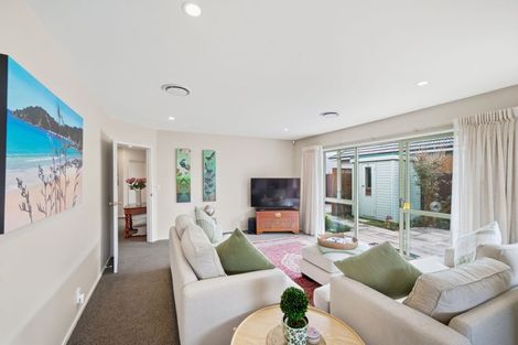 Photo of property in 39 Mappleton Avenue, Burnside, Christchurch, 8053