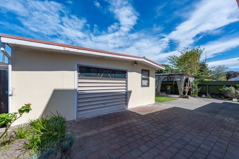 Photo of property in 77 Barker Road, Marewa, Napier, 4110