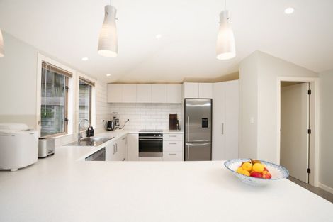 Photo of property in 23 Doris Gordon Crescent, Crofton Downs, Wellington, 6035