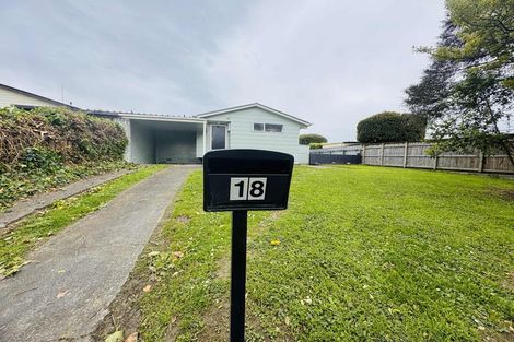 Photo of property in 18 Amberley Avenue, Westbrook, Palmerston North, 4412