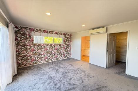 Photo of property in 4 Astor Place, Orewa, 0931