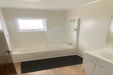 Photo of property in 1/201 Bucklands Beach Road, Bucklands Beach, Auckland, 2012